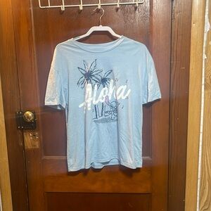 This is a stich shirt for all my stich lovers it’s been worn once has no damage